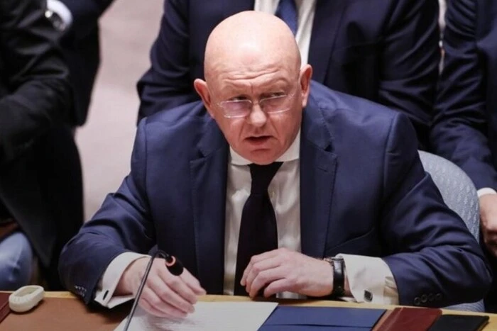 Ambasador Rosji w ONZ Niebież związany z bezpośrednimi negocjacjami z Kijowem