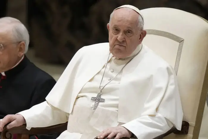 «Swoje pochowanie Franciszek opłacił sam…» Rzymskokatolicki biskup opowiedział o cnotach zmarłego Franciszka
