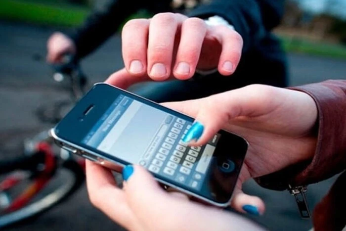 Kradzieże telefonów na Ukrainie: analitycy dostrzegli obiecujący trend
