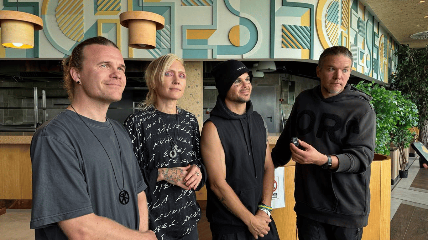Die Musiker von The Rasmus äußerten sich emotional über den Besuch im Okhmadyt.