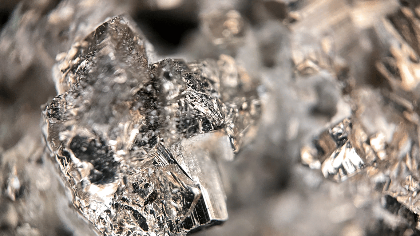 Leaders of minerals - which metal is most abundant in Ukraine
